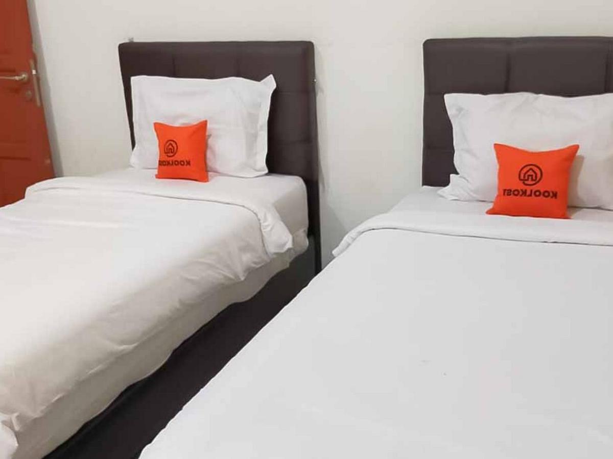 Hotel Koolkost Syariah @ Jalan Tb Simatupang Medan Sunggal Exterior foto